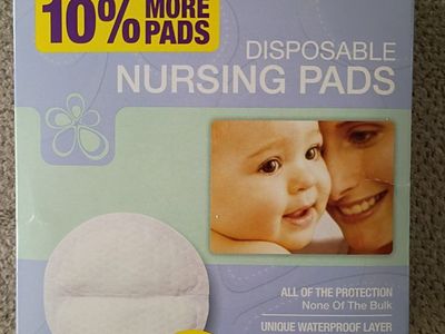 Lansinoh Disposable Nursing Pads, Individually Wrapped, Leak-Proof