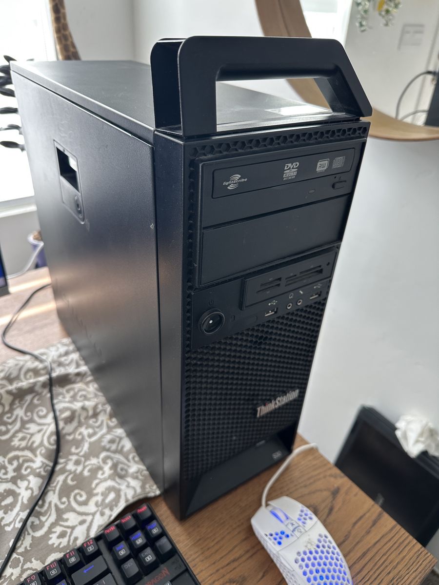 PC Lenovo Tower THINKSTATION S30 Intel Xeon E5-2650, 16GB RAM, 320GB HDD, WIN10 Working Condition
