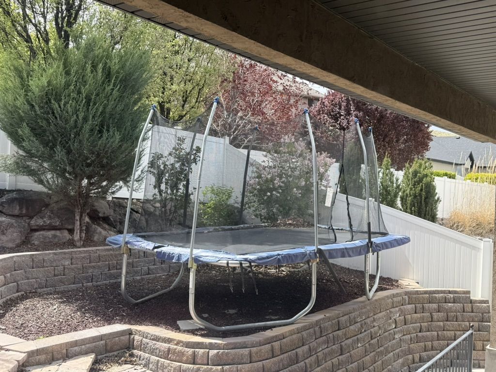 9x14' trampoline (rectangular)