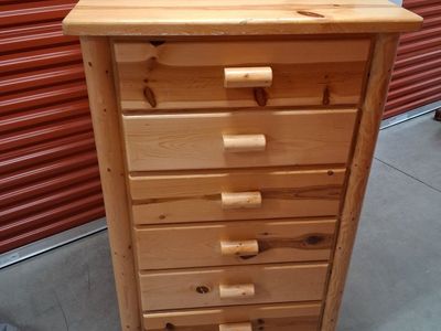 Large Pine Dresser