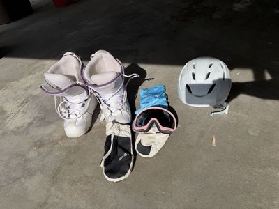 Snowboard Gear