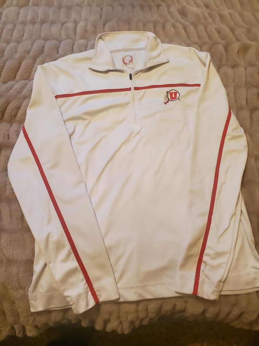 Ute 1/4 zip pull- over