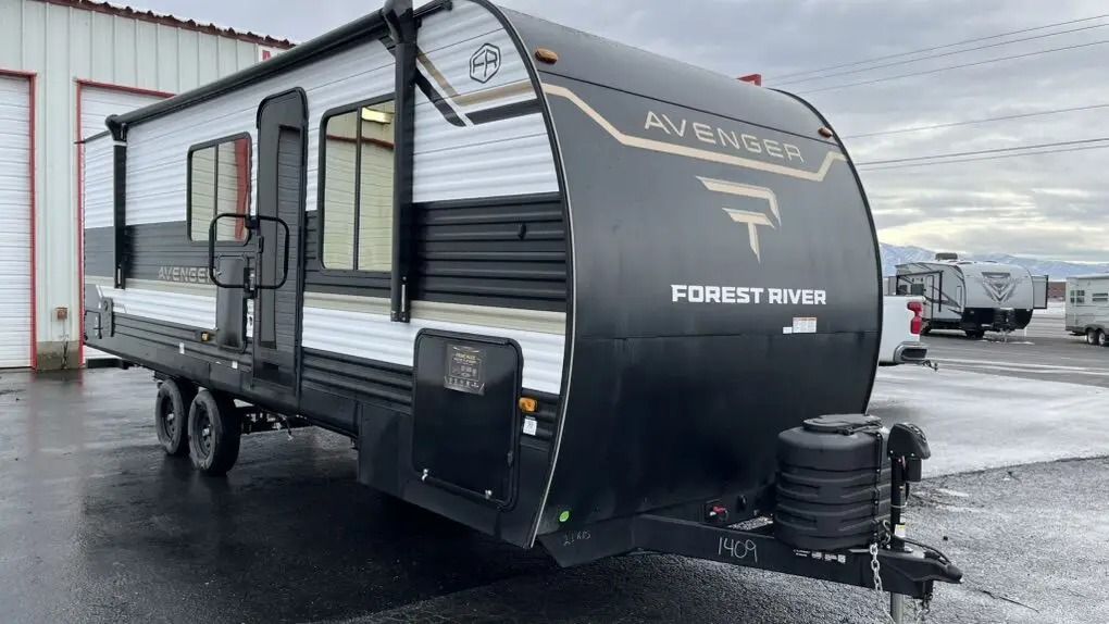 2026 FOREST RIVER PRIMETIME RV AVENGER 25RBS