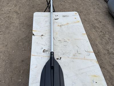 Convertible Kayak and Boat Oars - Aluminum Shaft with Black Plastic Blades
