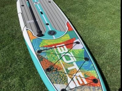Bote Flood 12 ft hard board