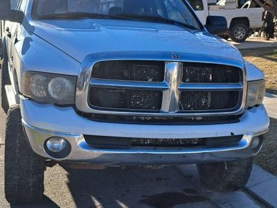 2004 Dodge Ram 2500 SLT