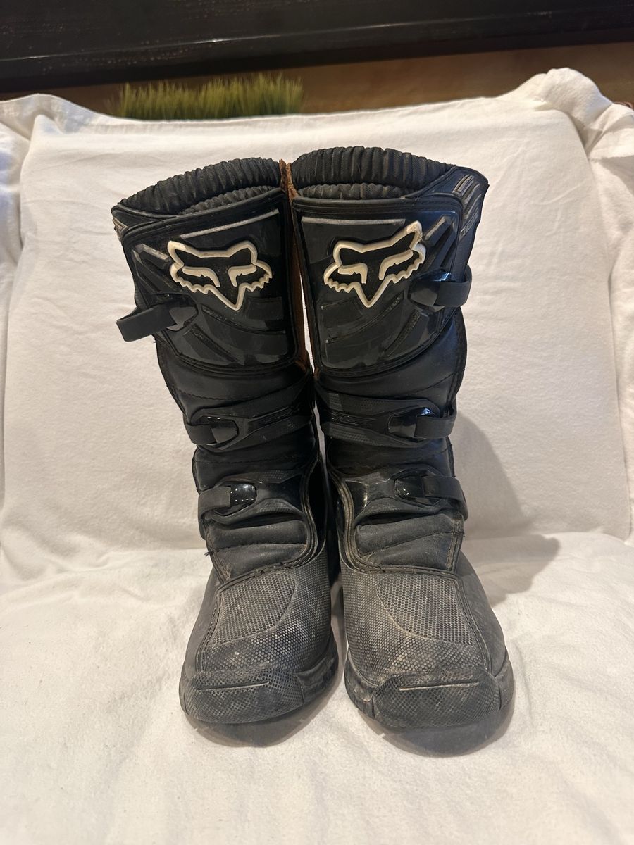 Fox comp 3 youth size 3 black motorcycle boots