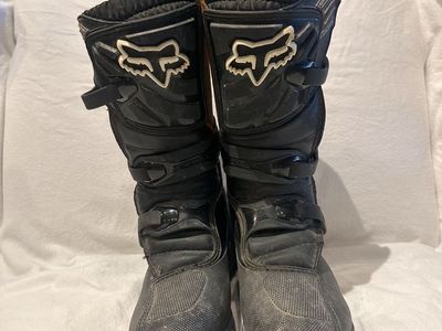 Fox comp 3 youth size 3 black motorcycle boots