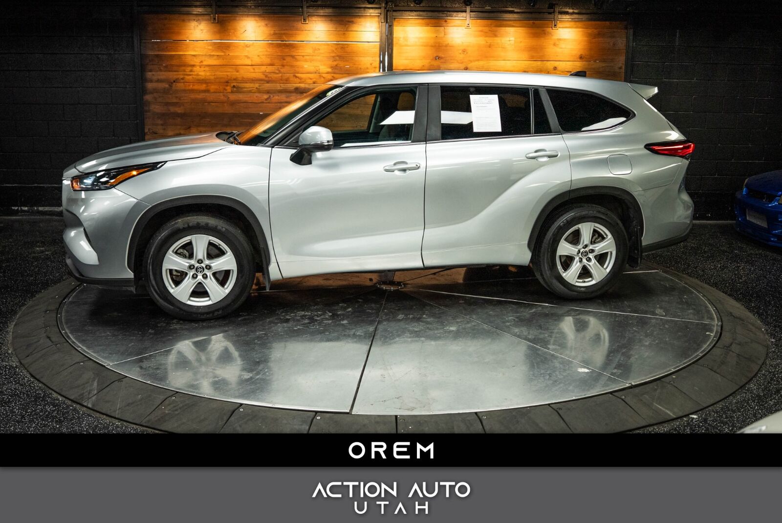 2023 Toyota Highlander LE