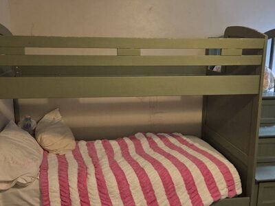 kids bunk bed