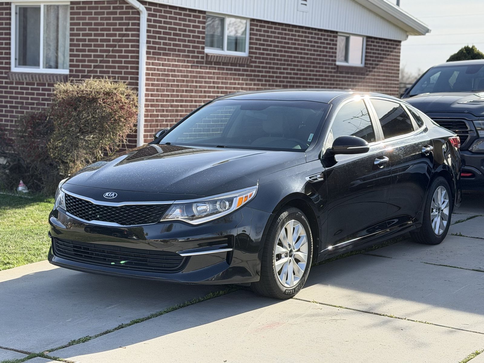 2018 KIA OPTIMA LX
