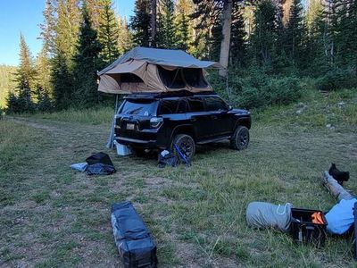 Tuff Stuff Overland Elite Rooftop tent
