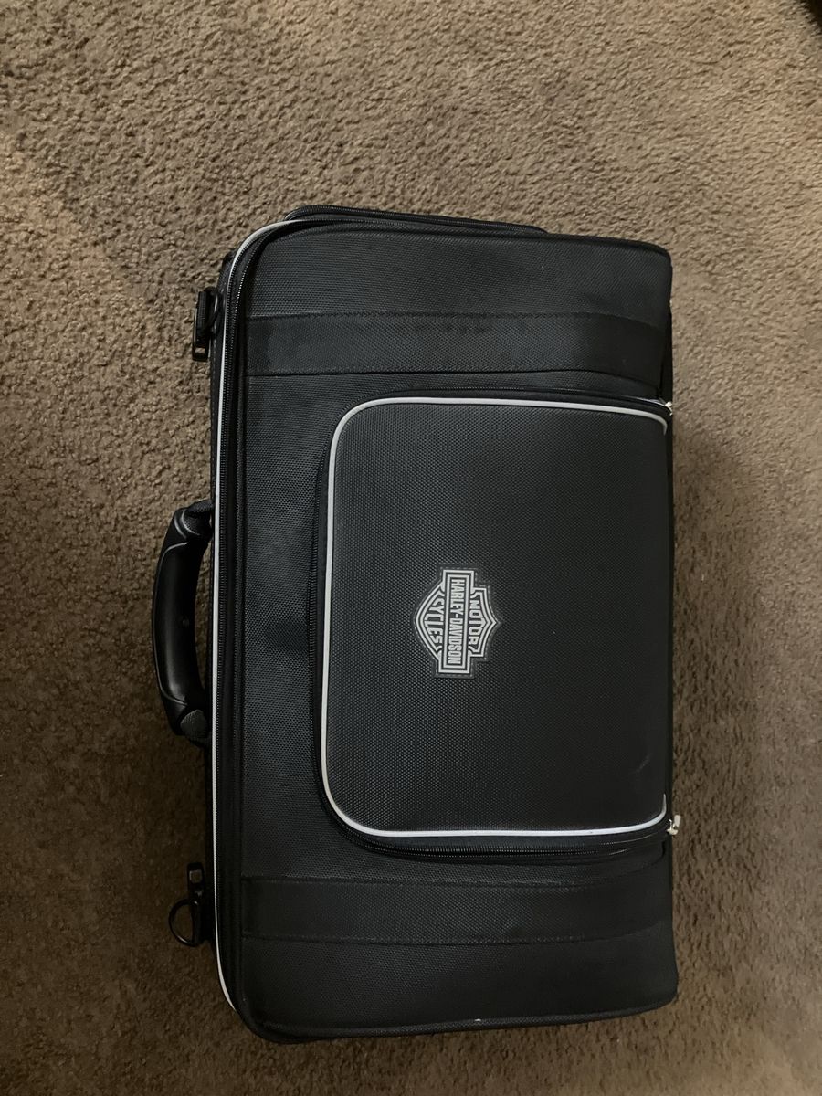 Harley Davidson Premium Luggage Collection Black Motorcycle Tour Pack Bag