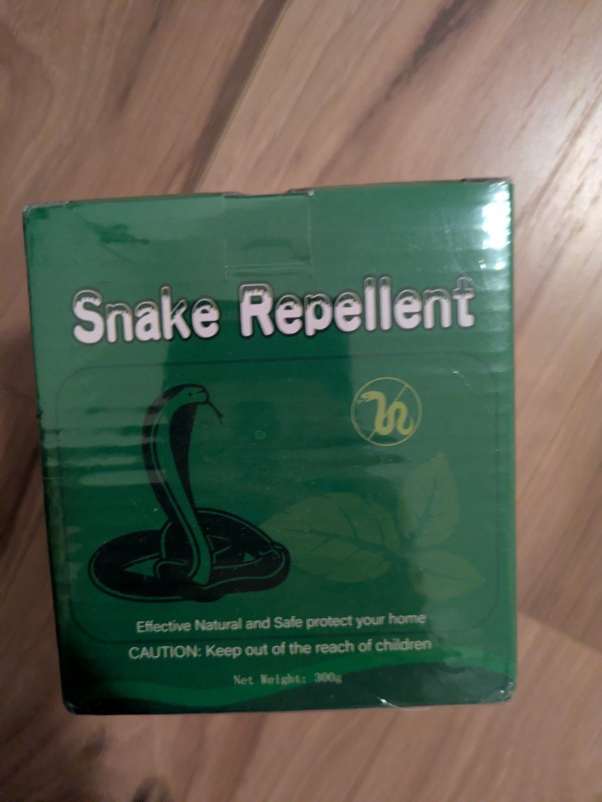 Effective Natural and Safe Snake Repellent - 300g