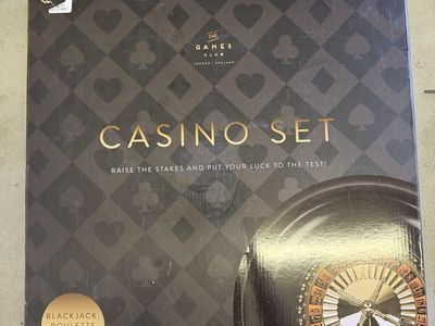 The Games Club Casino Set - Blackjack, Roulette & Poker
