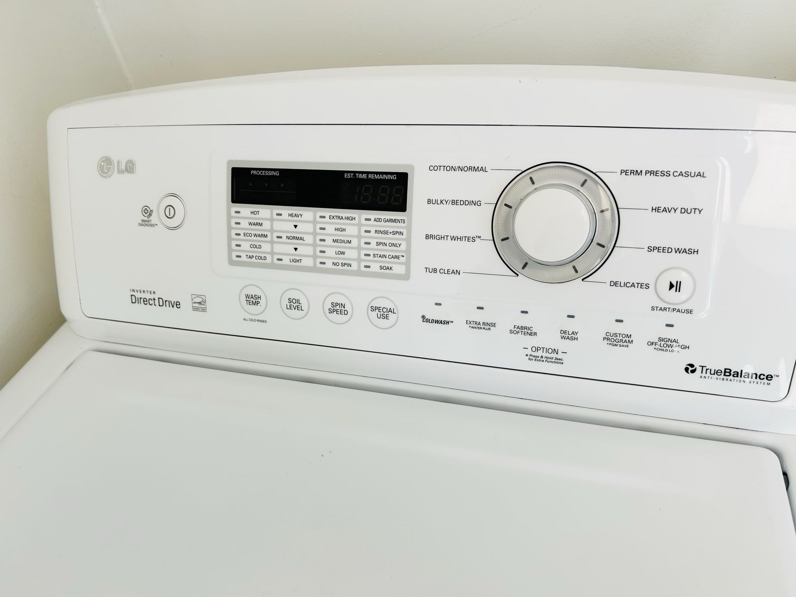 Main image 4