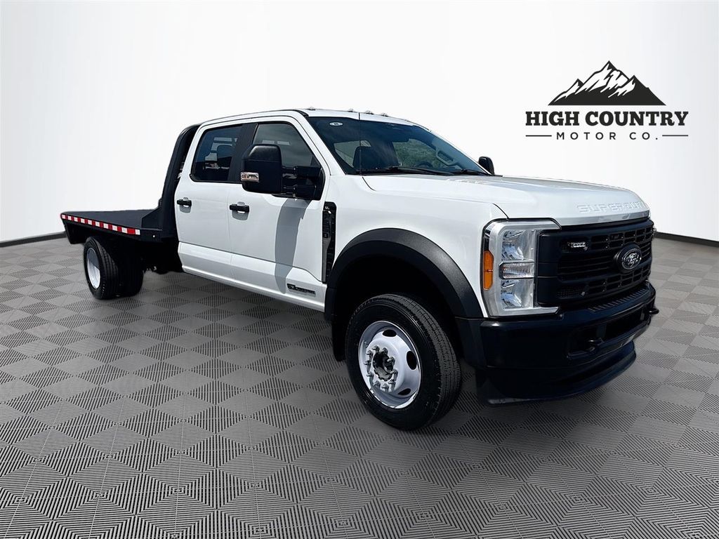 2023 Ford F-550 