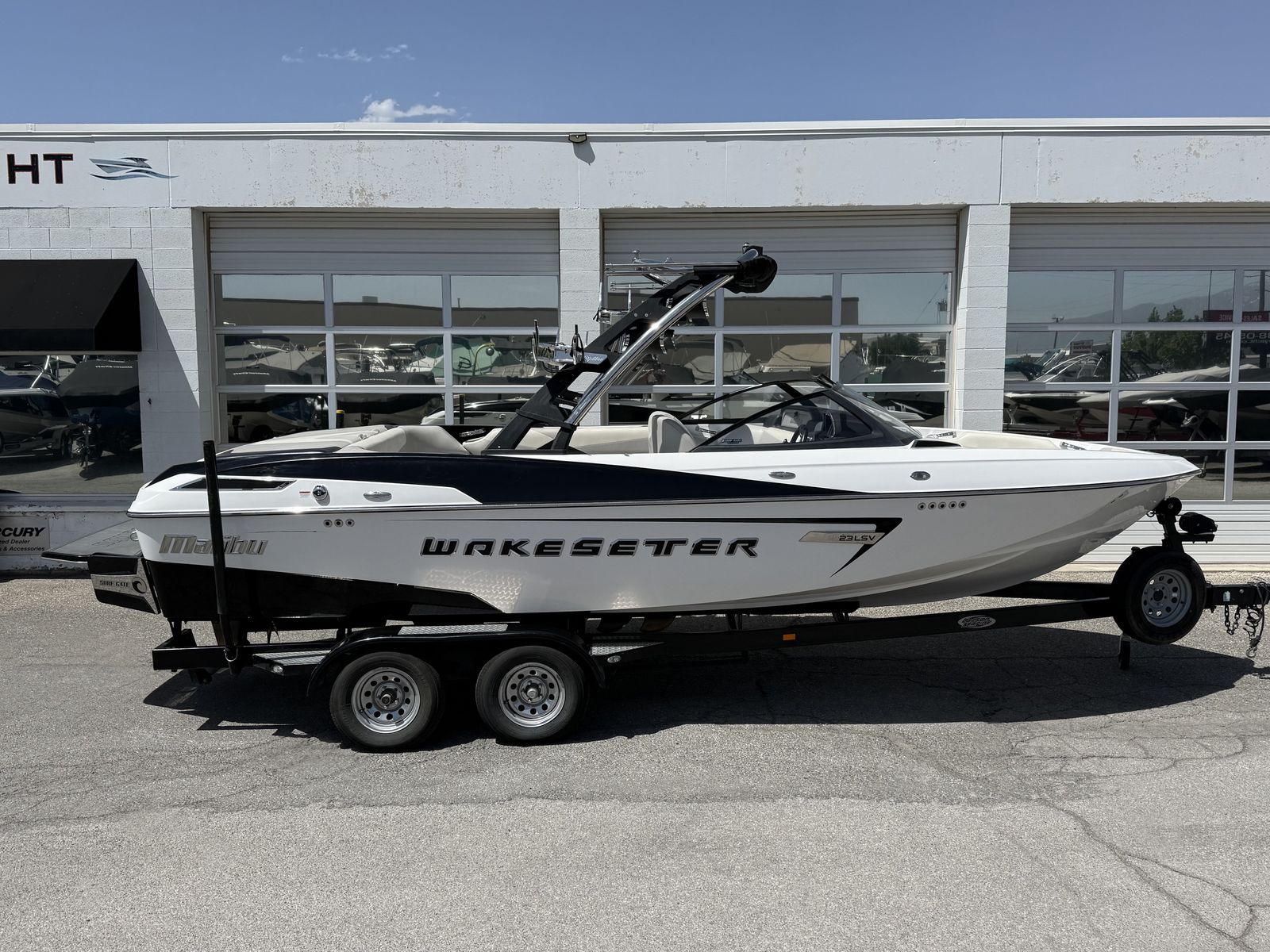 2014 23' Malibu Wakesetter 23 LSV Bowrider