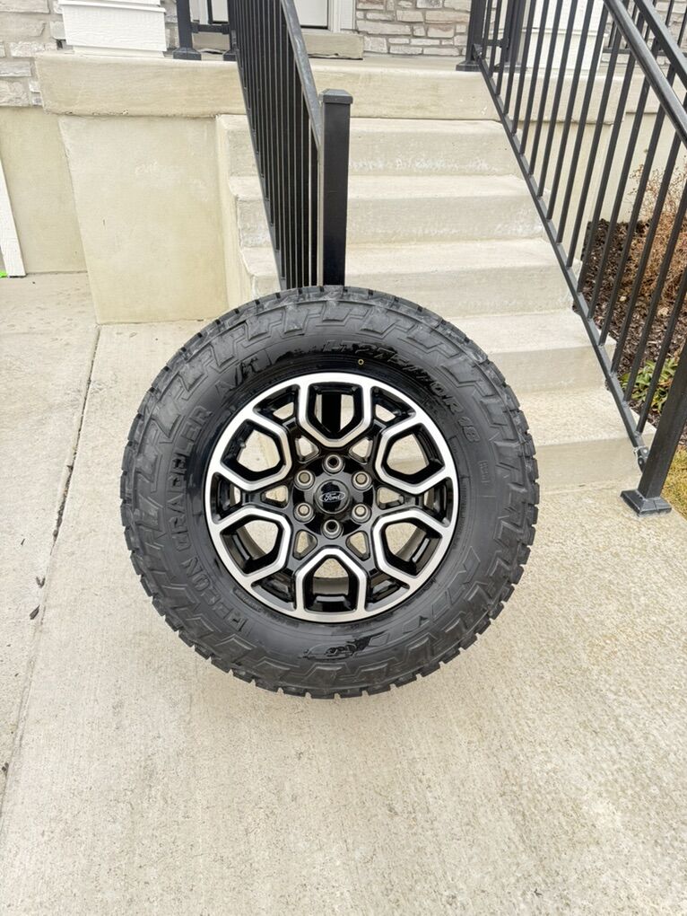 Ford F150 Rims and Tires 275/70R18 Nitto Recon