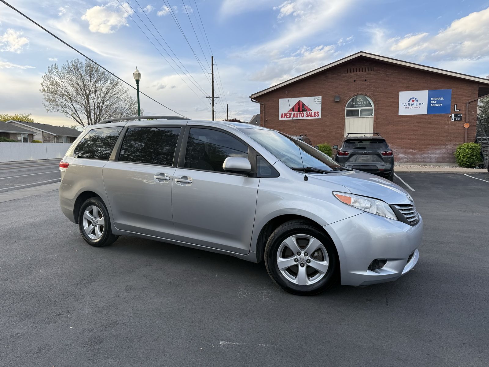 2014 Toyota Sienna LE
