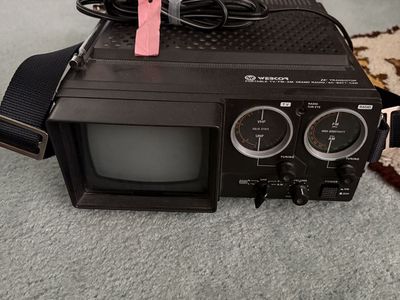 Webcor Portable 1979 TV/FM-AM transistor radio