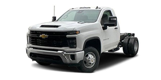 2026 Chevrolet Silverado 3500HD CC Work Truck