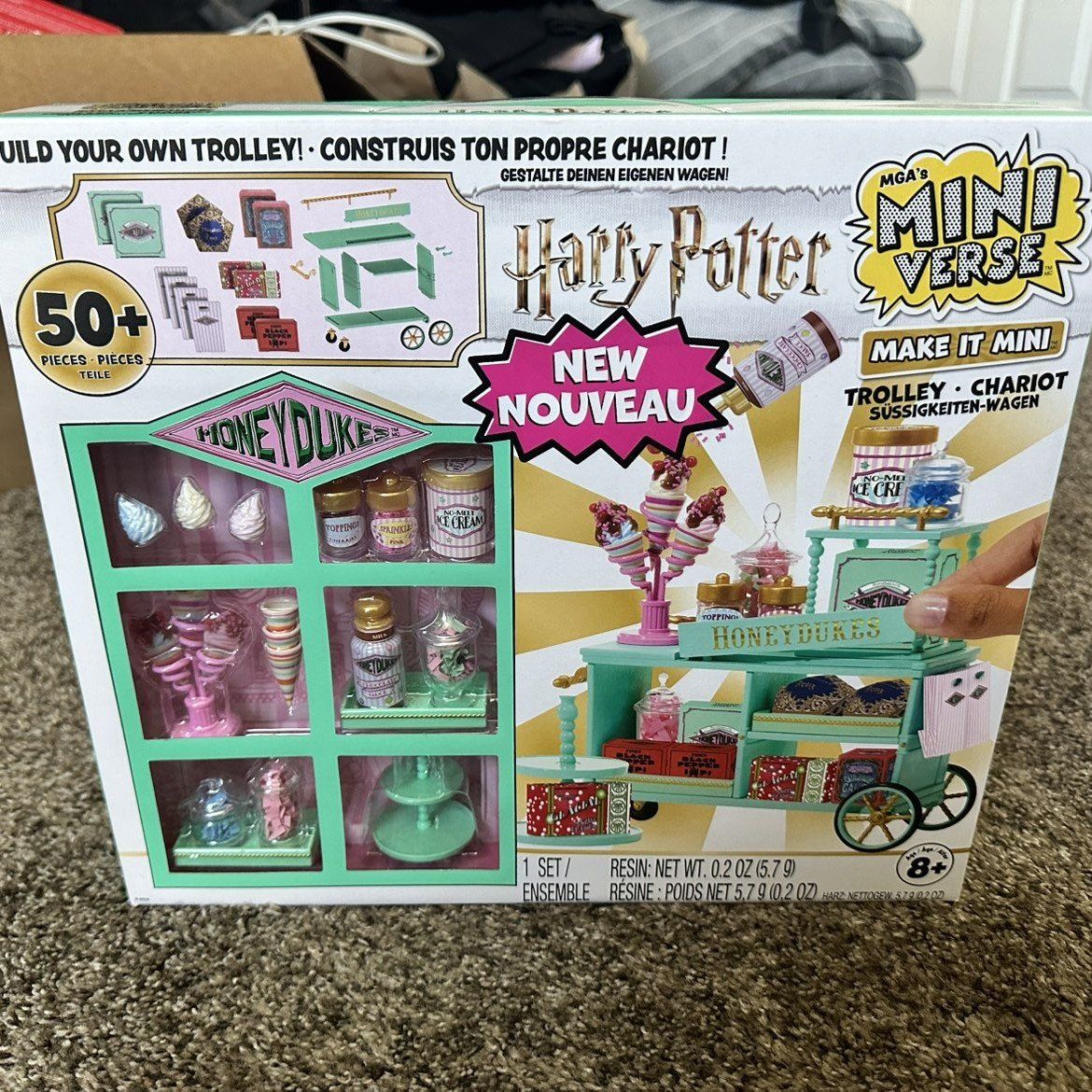 Harry Potter Honeydukes trolley miniverse