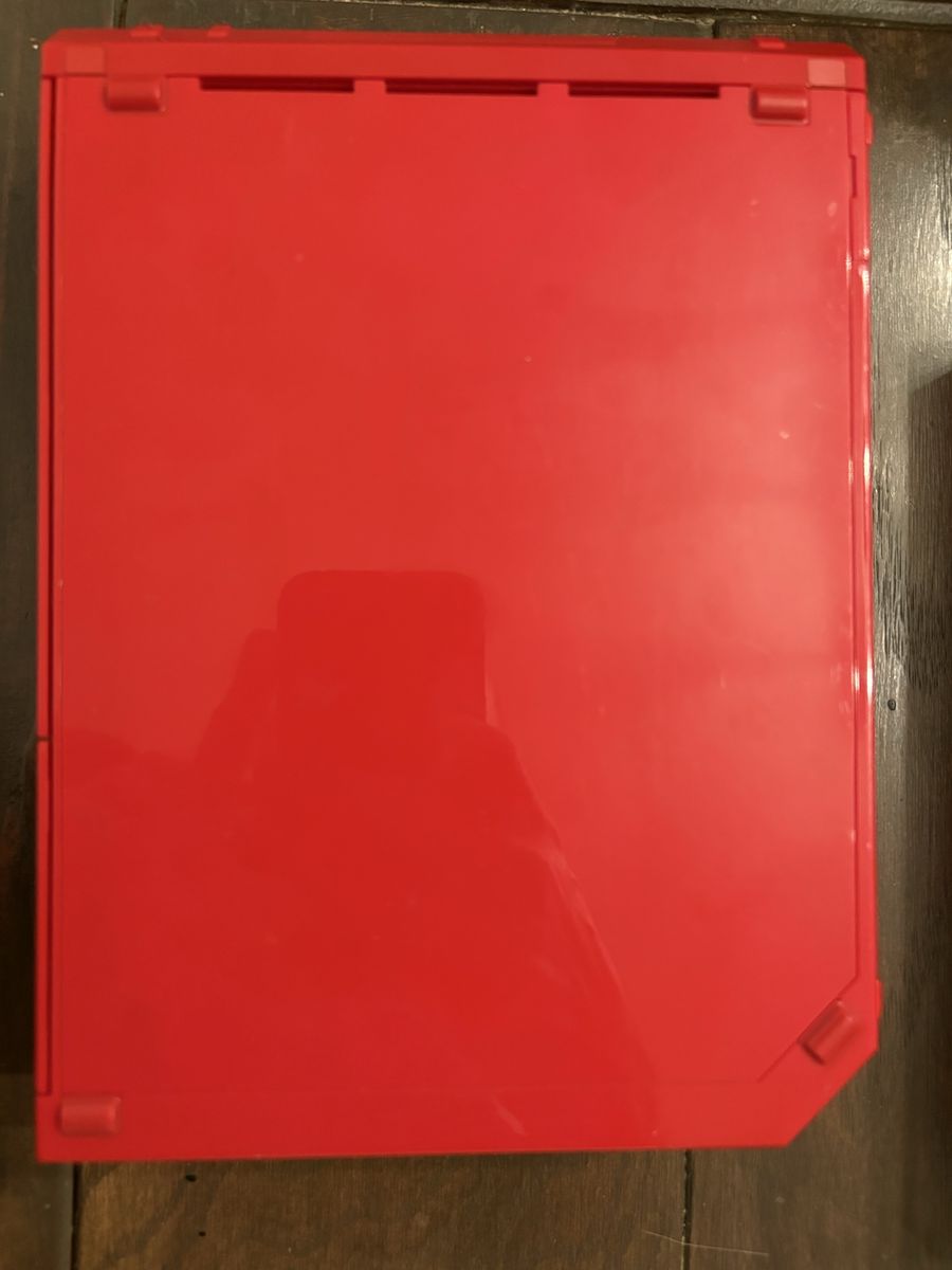 Main image 6