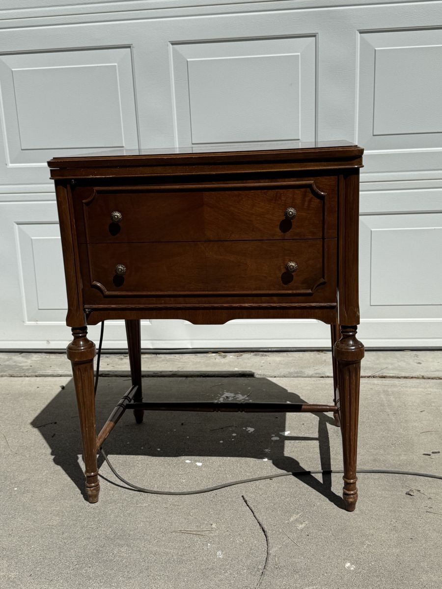 Main image 10