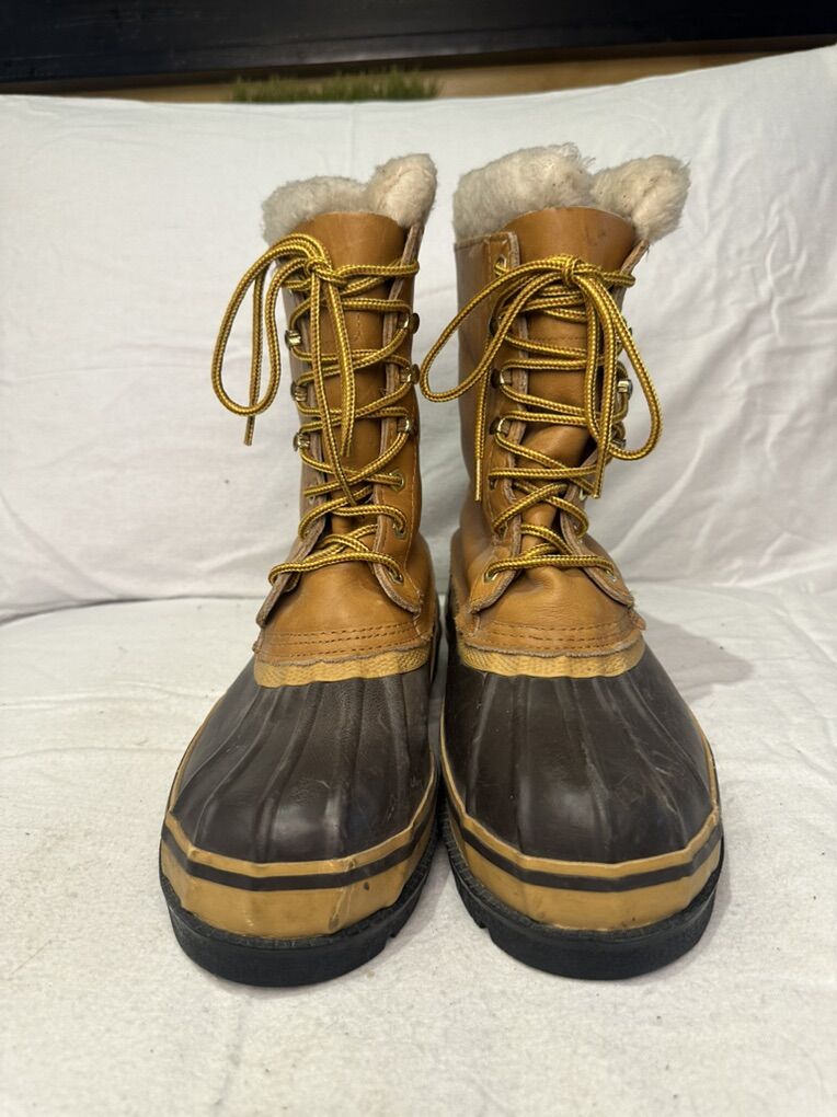 Herman Survivor Men’s Size 8 Wtrprf Winter Boots
