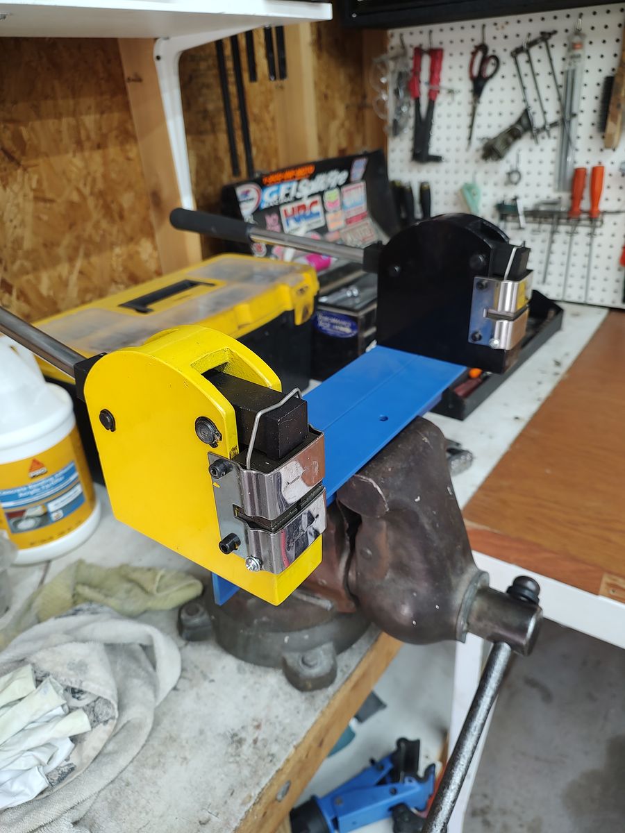 Central Machinery Shrinker Stretcher Kit and Mount