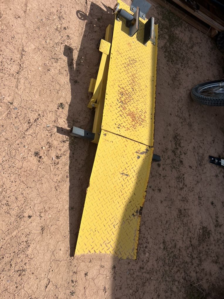 manual Hydraulic Motorcycle Lift