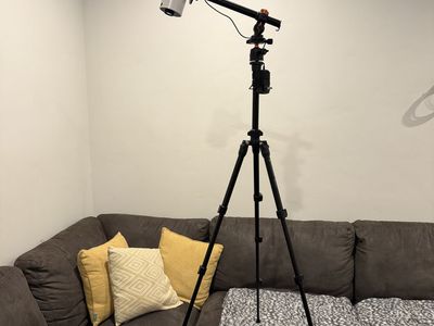 Portable Projector With Tripod