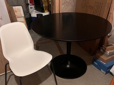 Black Table & 4 White Chairs