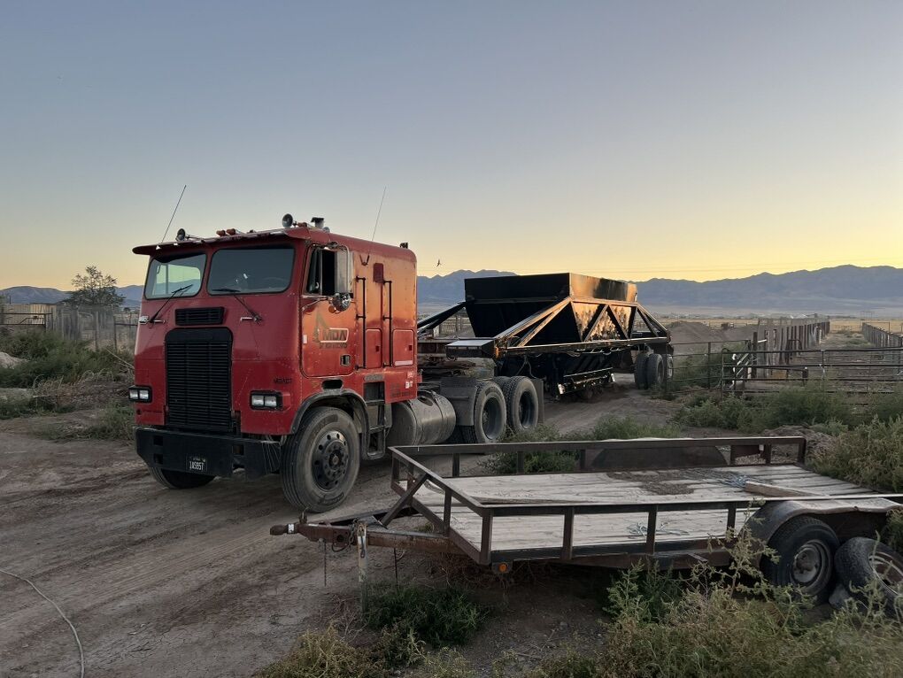 1988 Freightliner Cab Over