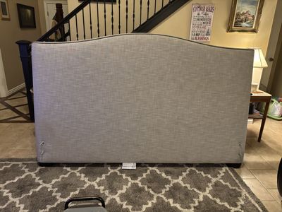 King size headboard and side rails and footboard