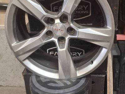 2018 Camaro SS Factory Rims