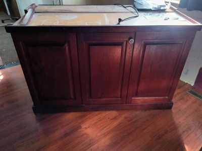 Mahogany fish tank stand