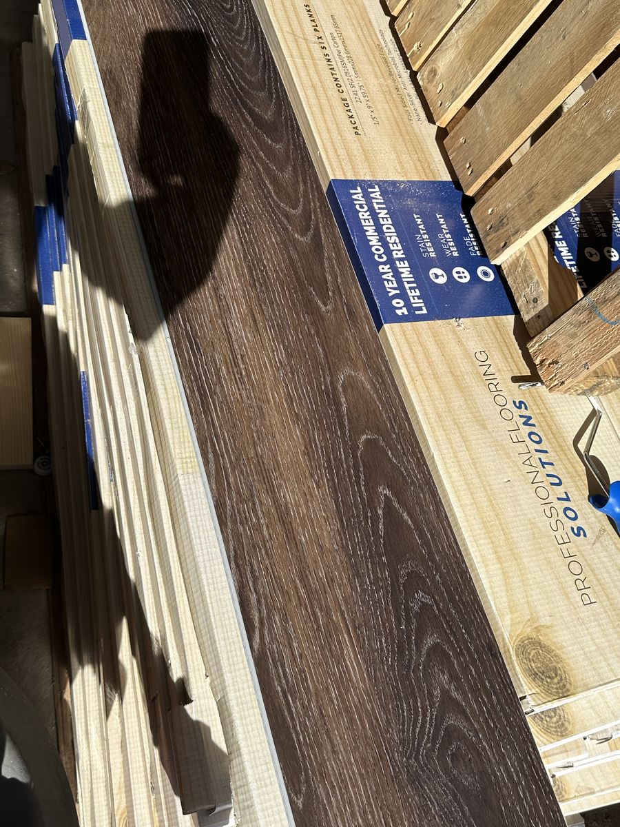 LVP Flooring 1,000sqft