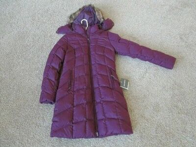 BNWT Eddie Bauer Classic 80% down parka, Women, Size S, Dark Plum
