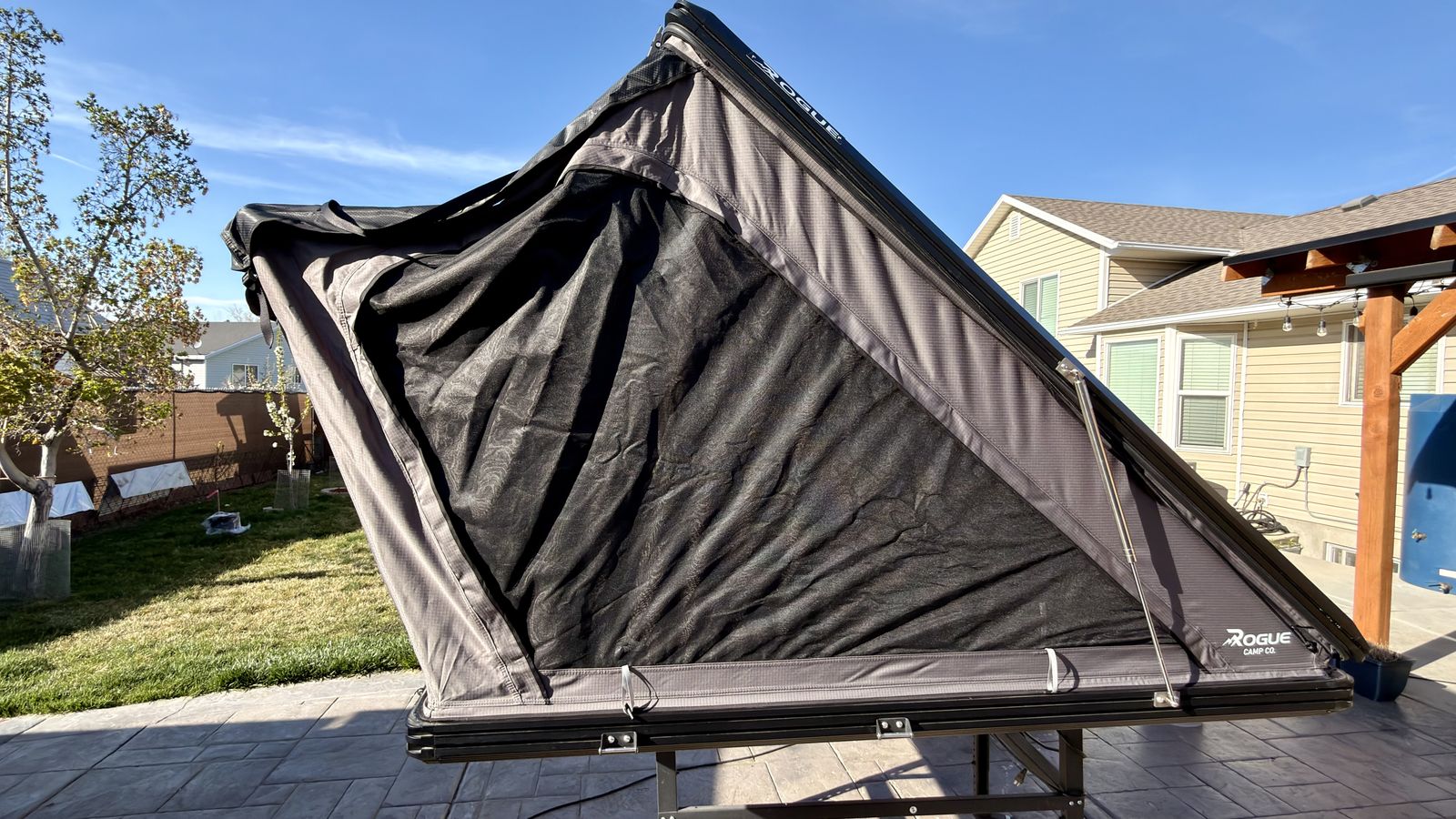 ️ “Sleep Above Your Problems” Rooftop Tent – Rogue Edition ️