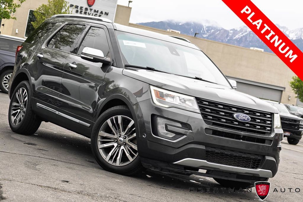 2017 FORD EXPLORER Platinum