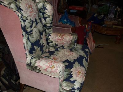 BEAUTIFUL CHAIRS.