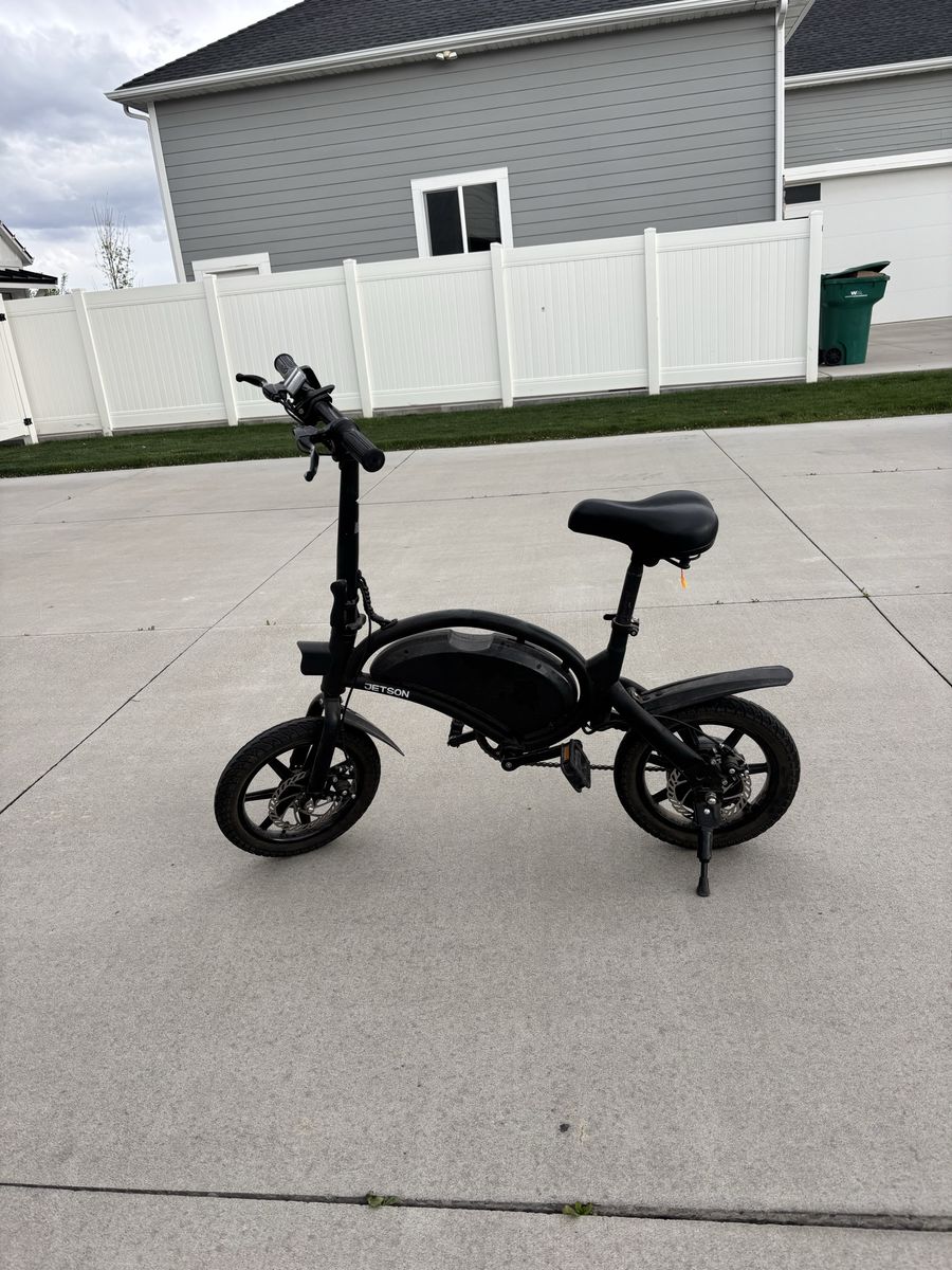 Jetson Bolt Pro Electric Bike