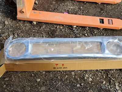 2007-2013 Toyota FJ Cruiser Chrome Grille Overla