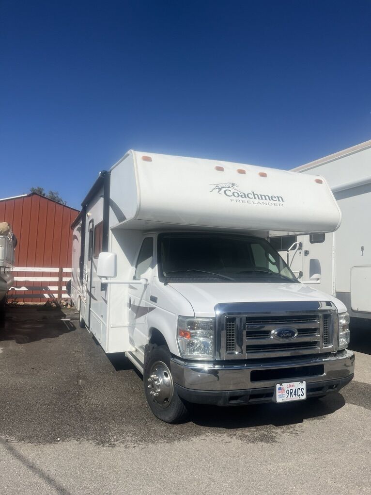 Coachman Freelander 32' BH
