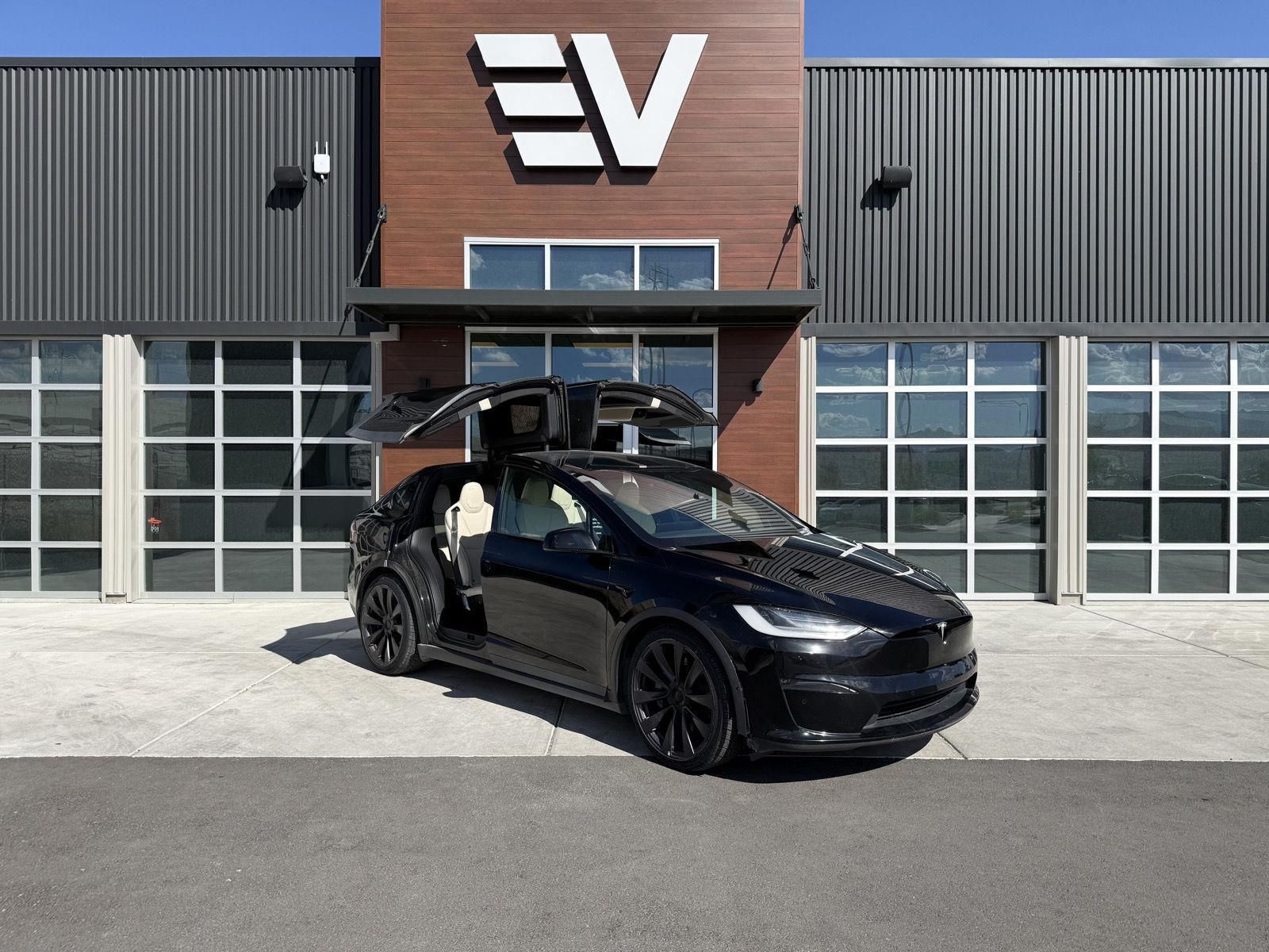 2022 Tesla Model X Plaid