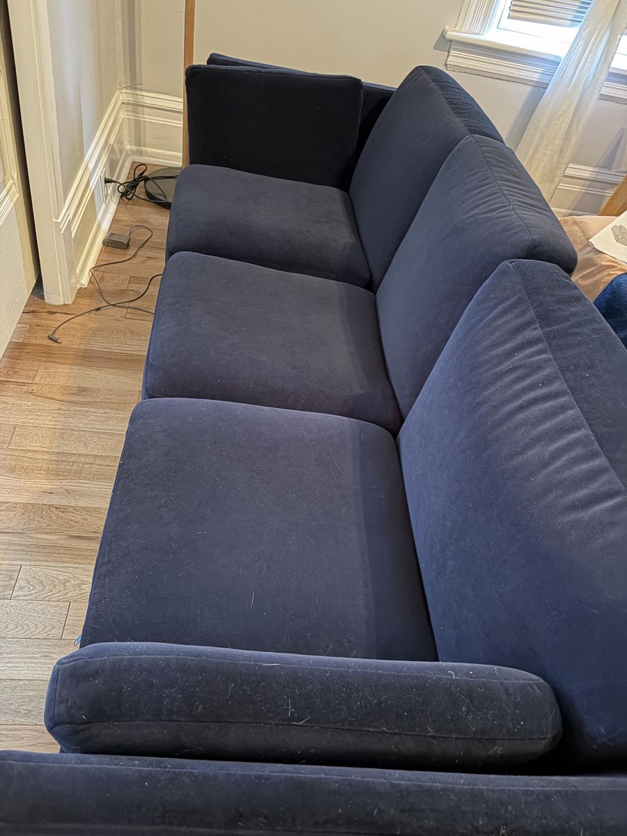 Main image 3