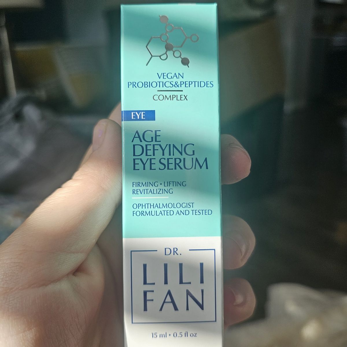Lili Fan Age defying eye serum