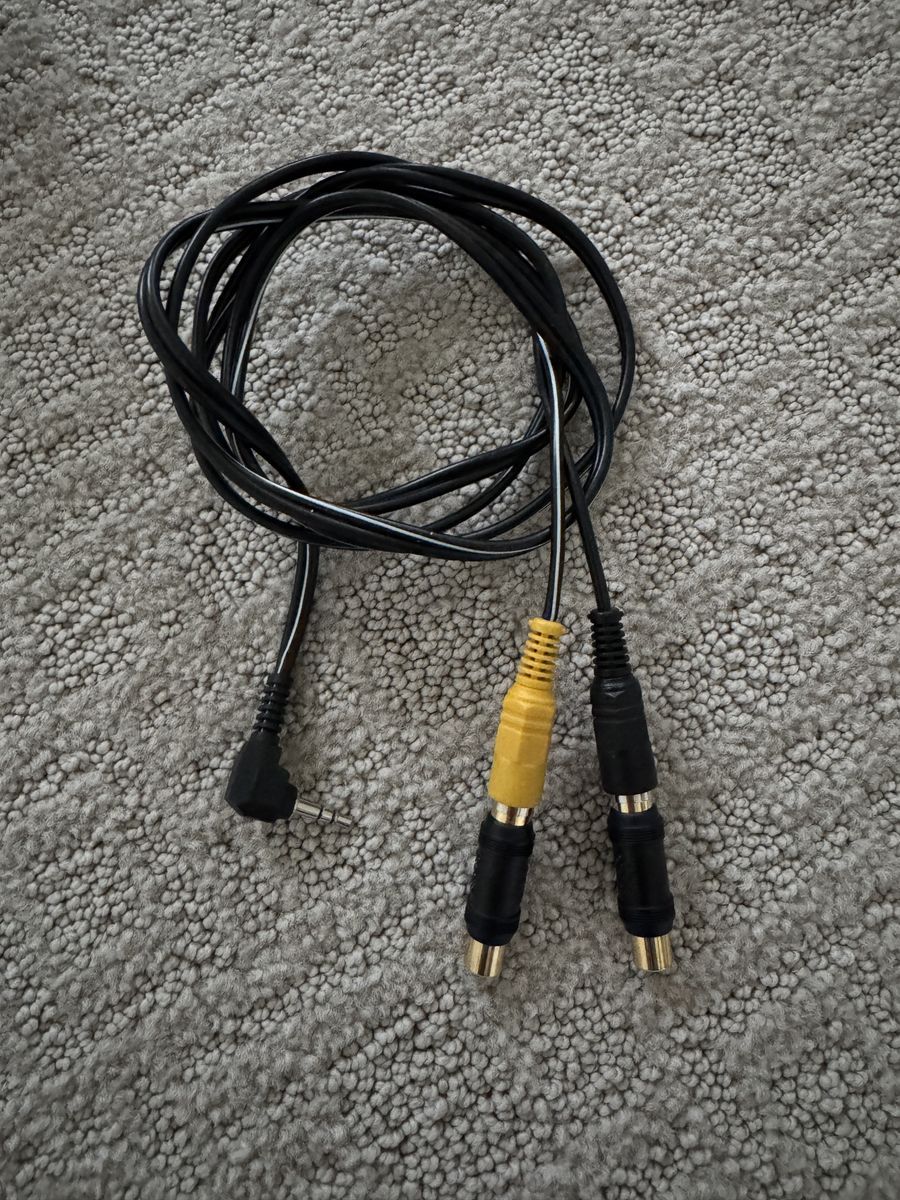 3.5mm Stereo Jack to Dual RCA Plug Audio/Video Cable Gold Plated 5 feet